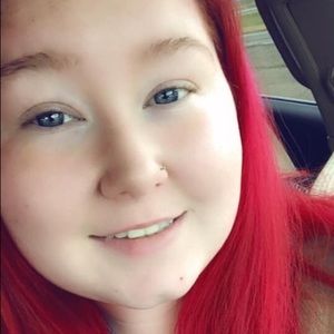 Meet your Posher, Bella